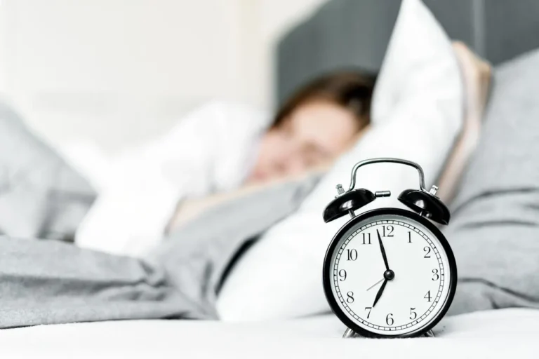 What to Keep Next to Your Bed for Night Wake-Ups for Menopause (My Personal Setup)